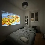 Opera Cube