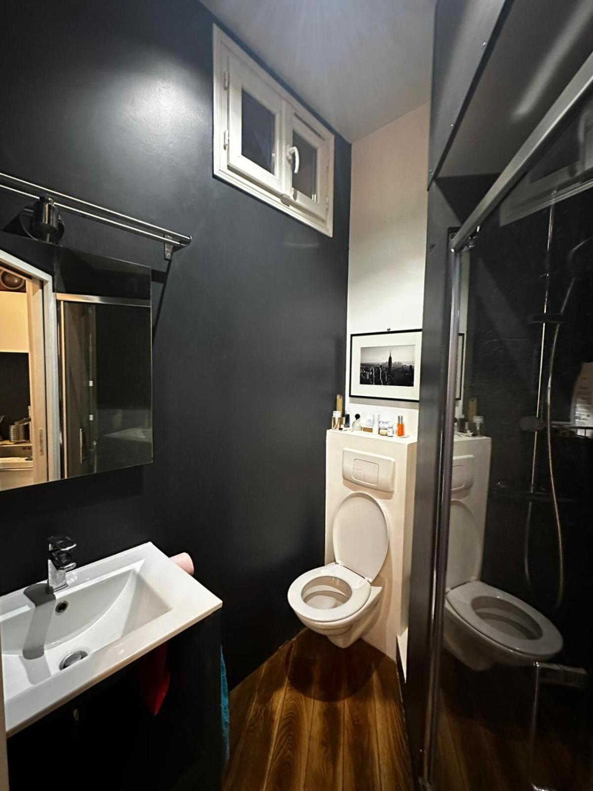 Opera Cube Apartment